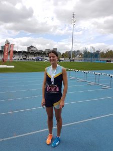annelise-cody-3rd-67-31-in-the-u17-victoria-all-schools-400m-hurdle-final-national-qualification-for-the-athletics-australia-junior-track-field-championships